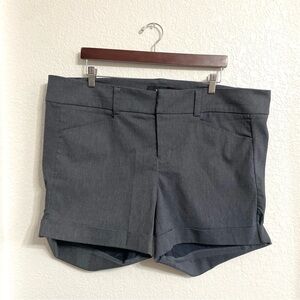 Torrid Womens Shorts Gray Dressy Stretch Wide Waistband Cuffed Hem Plus Size 20